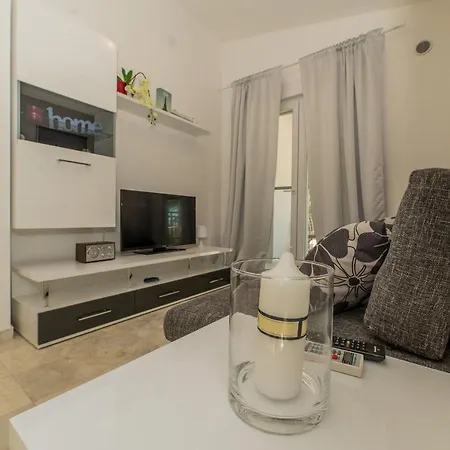 Djian Apartamento *